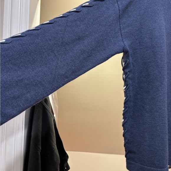 Charlie B whipstitch v neck sweater - Picture 3 of 4